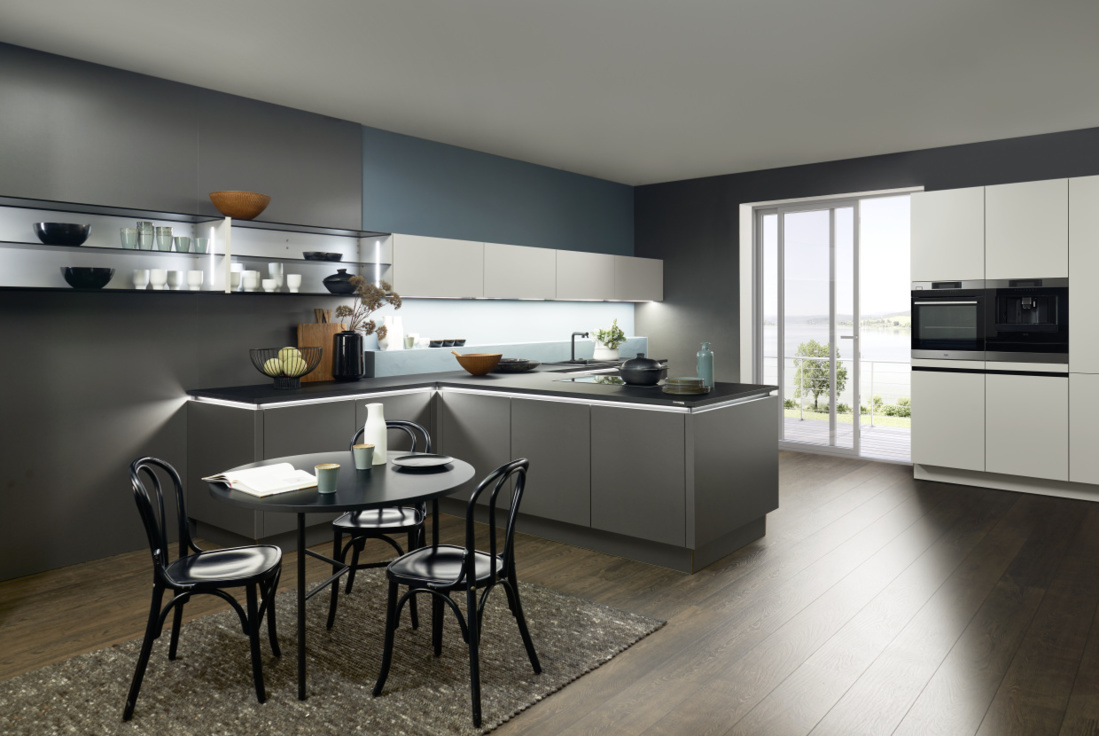 Titan Lack Titan Lack